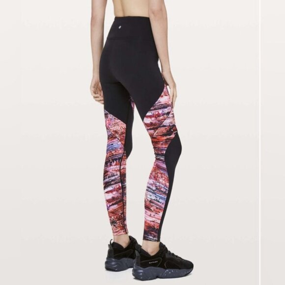 Lululemon Sweat & Repeat Black/Dahliascape Multicolored Leggings Size 10 - Picture 3 of 15